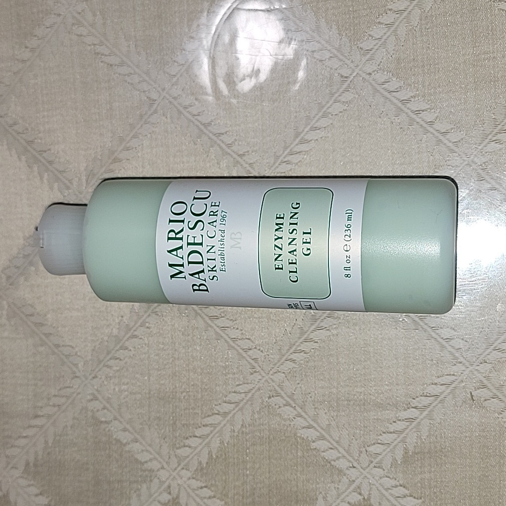 Mario Badescu Enzyne Cleansing Gel